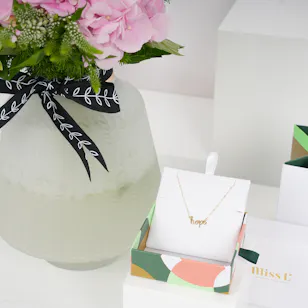 Miss L by L'azurde Gold Hope Necklace | Hydrangea vase Miss L by L'azurde Gold Hope Necklace | Hydrangea vase