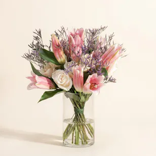 Soft Beauty Flower Vase