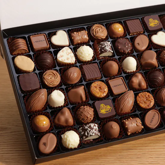 Läderach Assorted Chocolates Box | Festive Flower Vase and Balloons