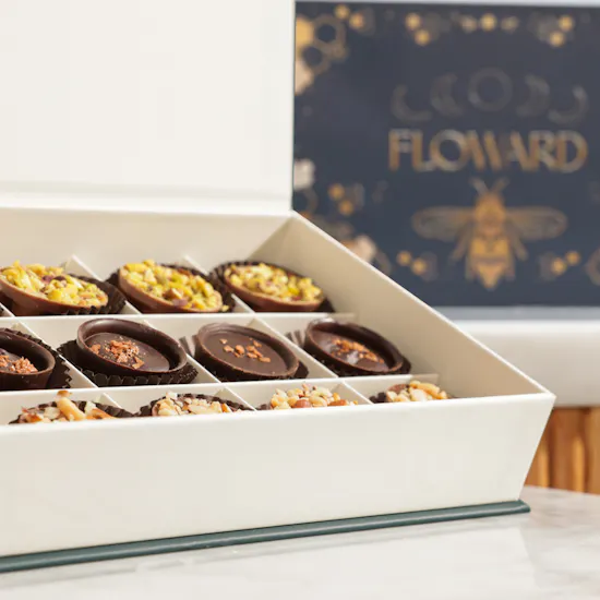 Floward Essence of Joy Small Chocolate Box