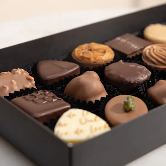 Läderach Praline Assorted Small Chocolate Box