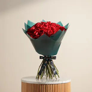 Dew of Loving Hearts Bouquet | 50 Roses
