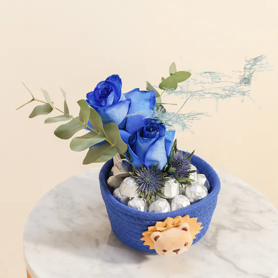 Floward Nutella Chocolate Blue Basket wih Flowers