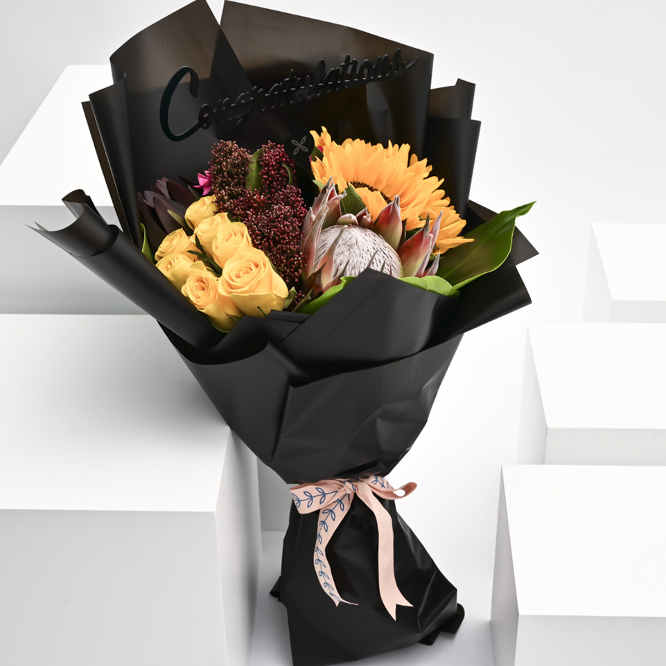 باقة أزهار التهنئة الناعمة 