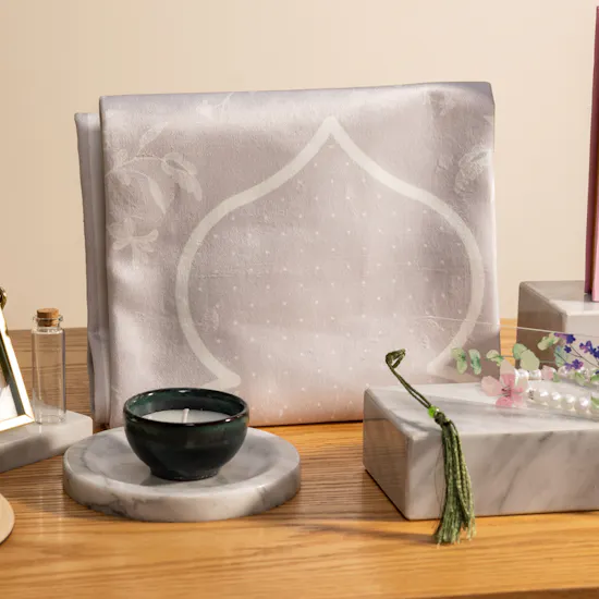 Urban Rugs Floral Dantelle Islamic Gift Box