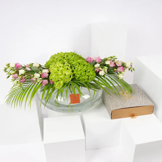 Levo Chocolates | Eustoma Vase