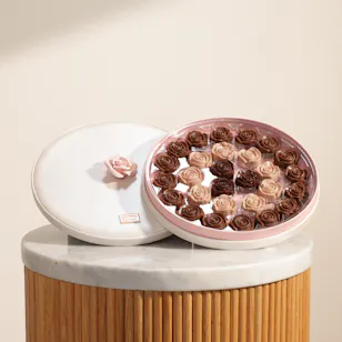 Bostani Rose Chocolate Big Box | 28 Pieces