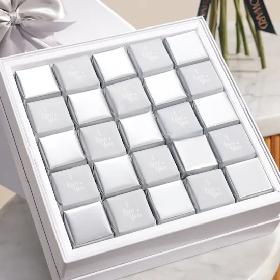 Le Chocolatier Dubai I Love You Classic Chocolate Box | The Red Affair Flower