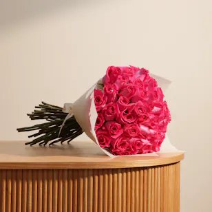 Charming Fuchsia Roses Bouquet