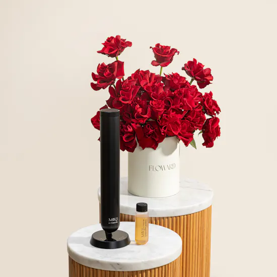 Maison M M.IV.J Black Portable Diffuser | Shimmering Flowers