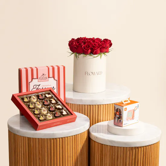 JBL Go4 Bluetooth Portable Speaker | Fleur Hearts Chocolate Box and Red Roses Box