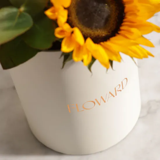 Soft Sunshine Flower Box | 10 Flowers