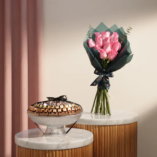 Abucci Wrapped Chocolate Centerpiece | Pink Rose Bouquet