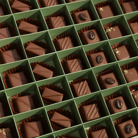 Abucci Chocolates Box | Heartful Flowers Bouquet