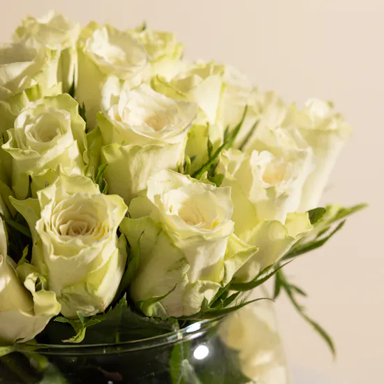 Pure White Roses Vase | 30 Roses