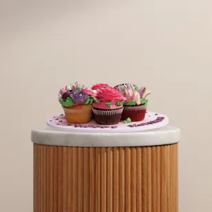 Floward  Birthday Floral Cupcakes Bouquet 