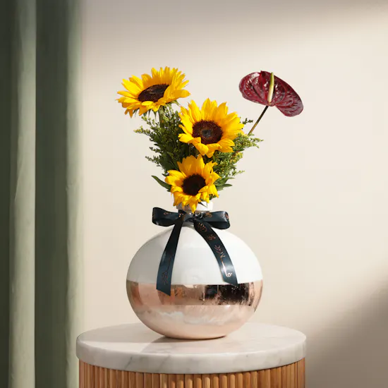 Golden Aura Flower Vase