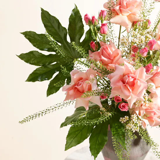 Majestic Charm Flowers Vase