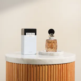 عطر ميوتيني أو دي بارفيوم للنساء من ميو ميو | 100 مل عطر ميوتيني أو دي بارفيوم للنساء من ميو ميو | 100 مل