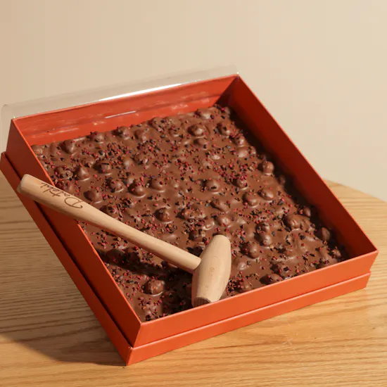 Patchi Chocolate Bar And Hammer Box | 550g