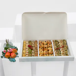 Pate Sucrèe Gathering Sliders Box | Roses Pate Sucrèe Gathering Sliders Box | Roses