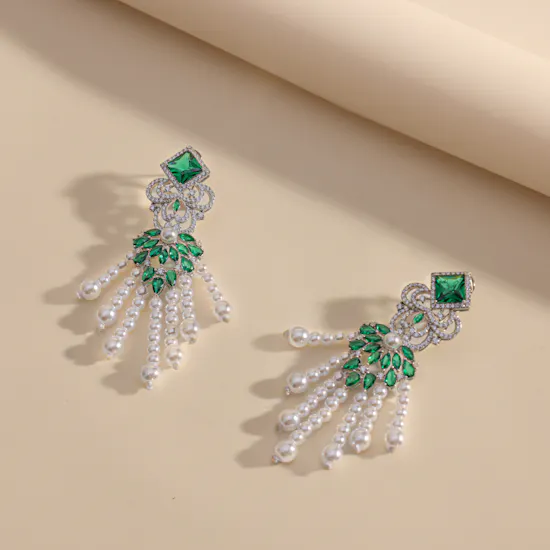 The Princess Pearl Set | Silver and Emerald Stones