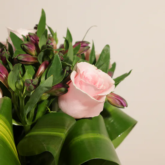 Levo Chocolates Box | Nature's Beauty Flower Vase
