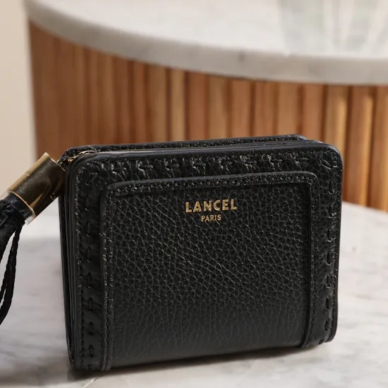 Lancel Black Compact Zipped Women’s Wallet | Classic Red Rose Bouquet