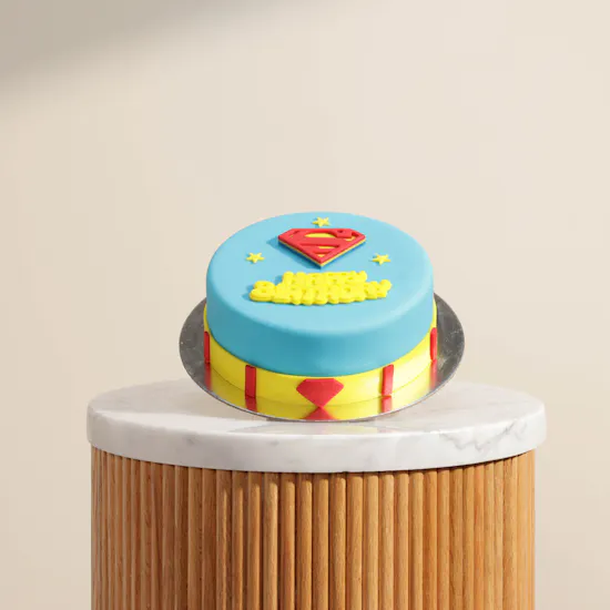 Floward Happy Birthday Superman Cake