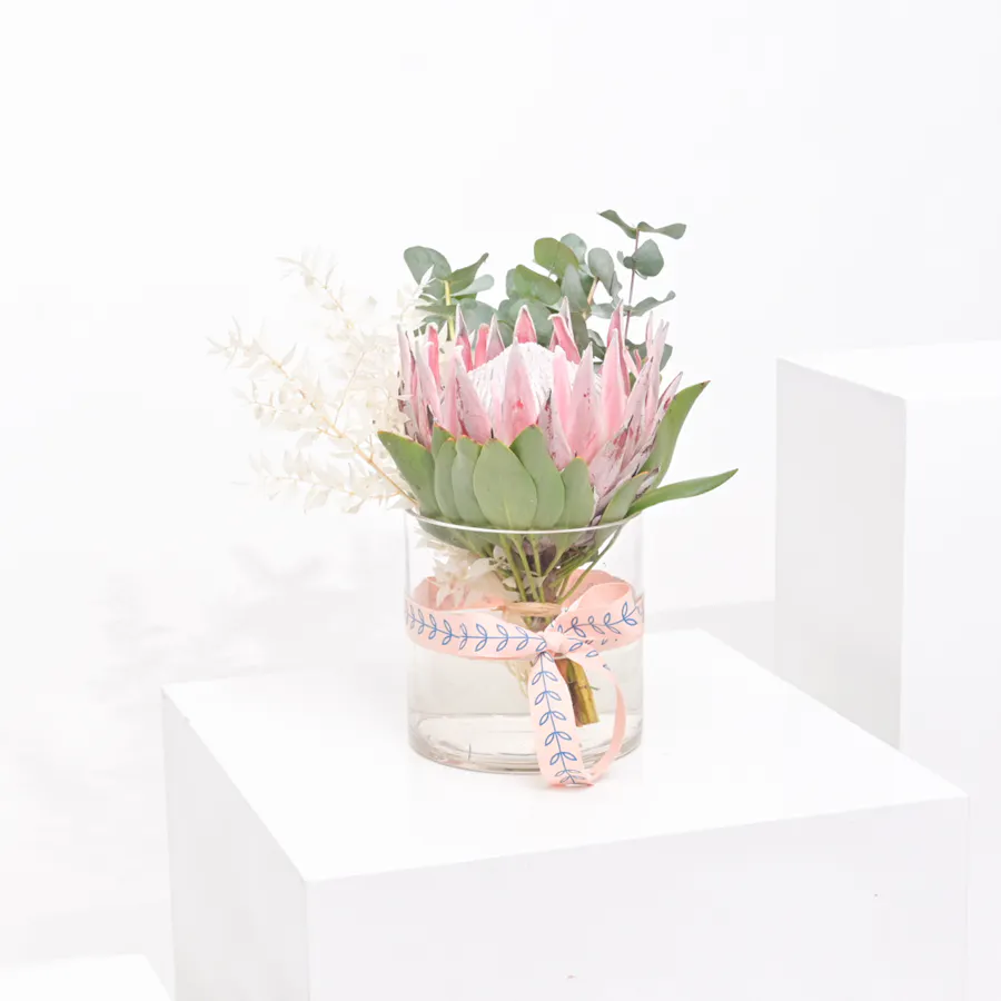 Beauty Protea | Glass Vase 4