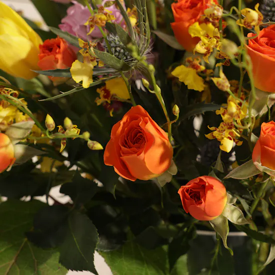 Sunlit Harmony Flowers Vase