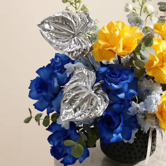 Sapphire Glow Flower Vase