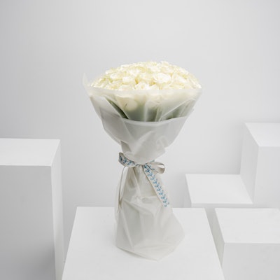 White Roses | White Wrap