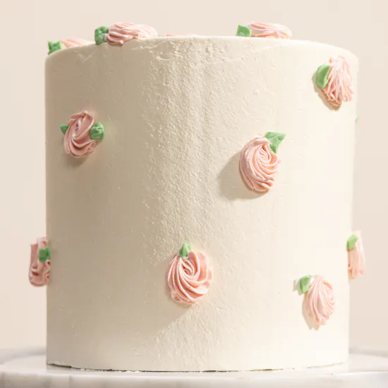Floward Personalized Roses Cake