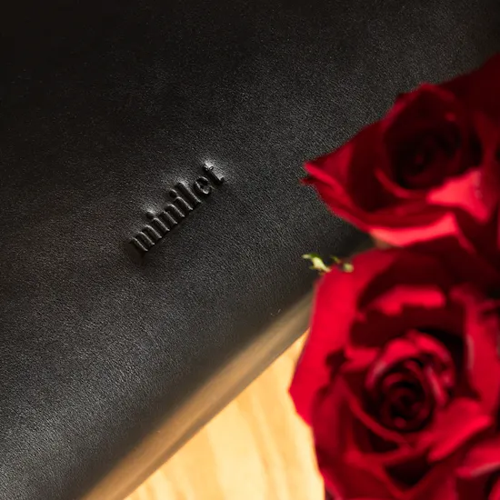 Minilet Classic Zipper Black Leather Handbag | Classic Charm Flowers