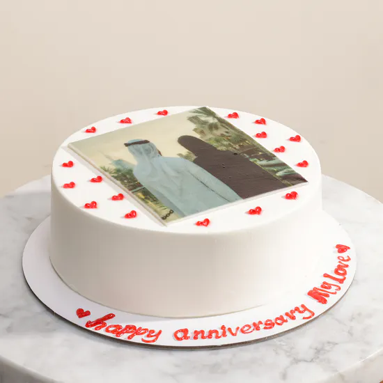 Mister Baker Personalized Love Photo Cake