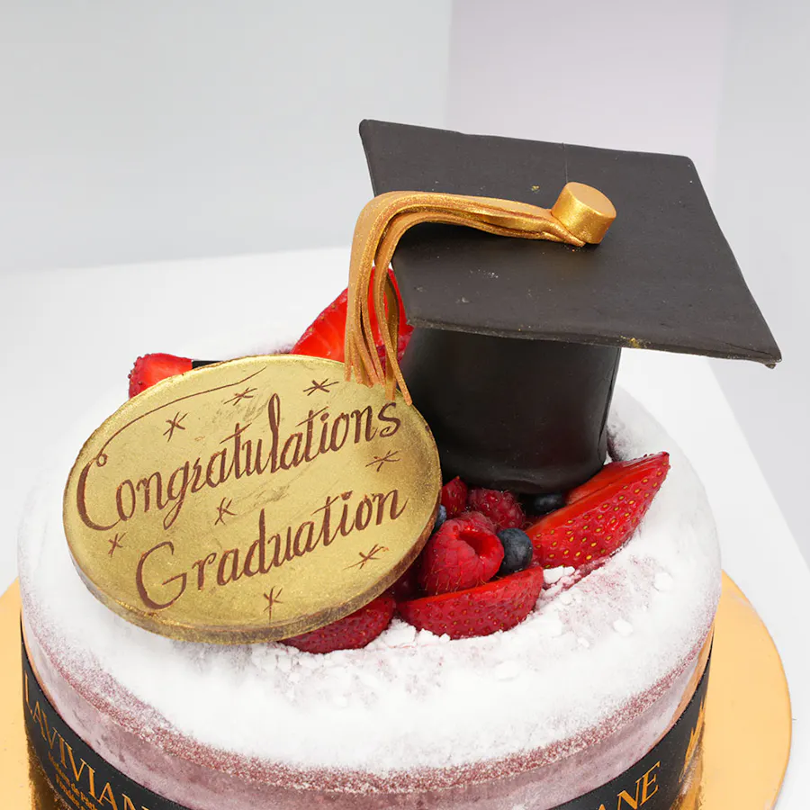 Laviviane Red Velvet Graduation Cake | White Carnation 4