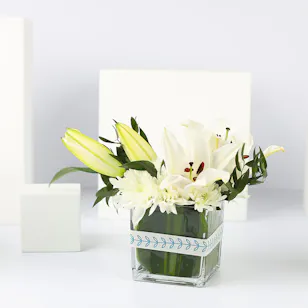 White Flowers Vase White Flowers Vase