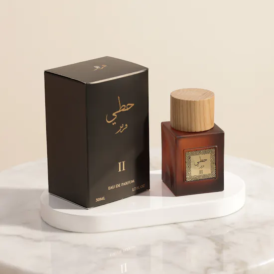 عطر حظي II أو دو بارفيوم للجنسين من قرمز | 50 مل