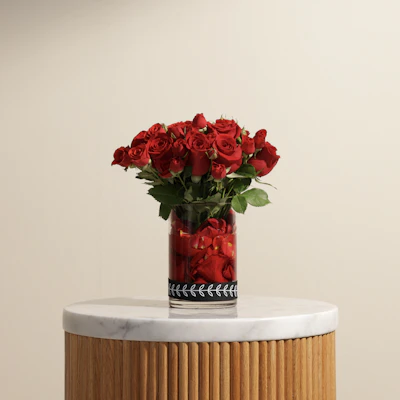 Red Roses Vase Red Roses Vase