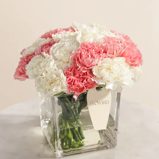 Atelier Rebul Istanbul Body Care Set | Delicate Flowers Vase