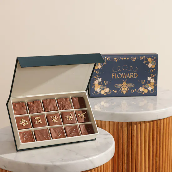 Floward Essence of Joy Small Chocolate Box