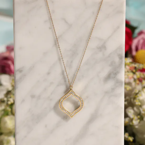 Midad Arabesque Diamond Set | Delightful Bouquet