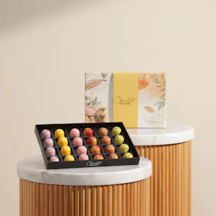 Chocolate Creations Heavens colors box | 24 Pieces