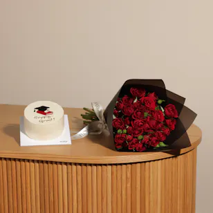 Koko Bento Happy Grad Cake | Royal Flowers Bouquet 