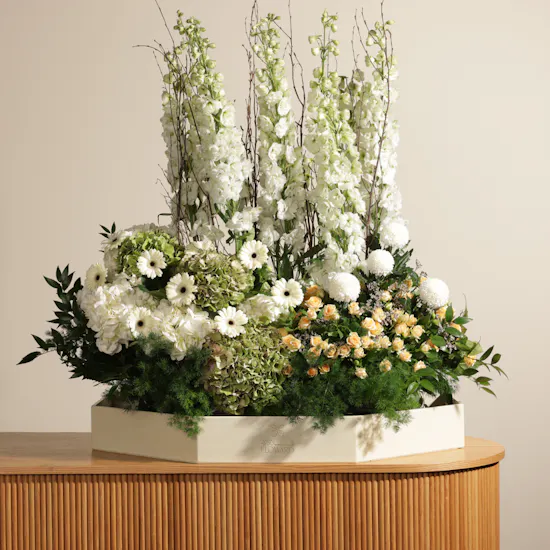 Soft Grace Flower Leather Tray
