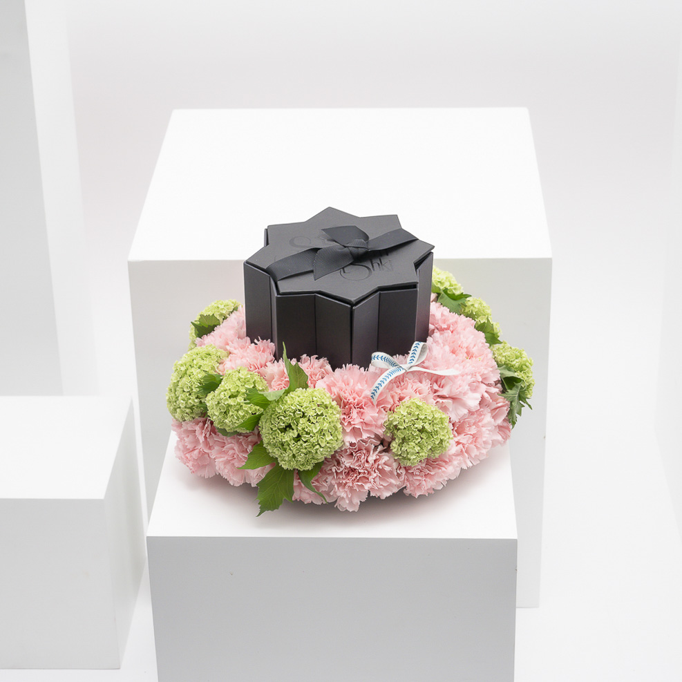 قلادة قريس من تسنيم عشقي | البتلات الناعمة