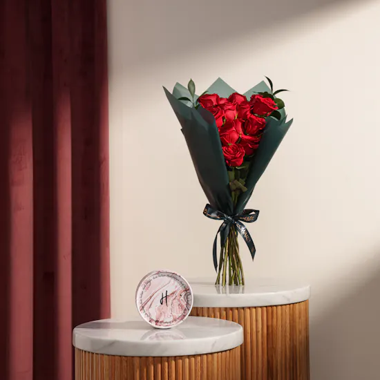 Haute Boutique Mini Love Chocolate Box | Heartleaf Elegance Flower