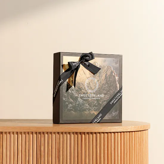 Sweetzerland Black Truffle and Praline | 98 Pieces