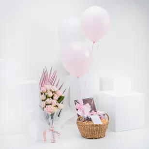 Lilac Baby Girl Celebration Set | Chocolate with Roses Lilac Baby Girl Celebration Set | Chocolate with Roses